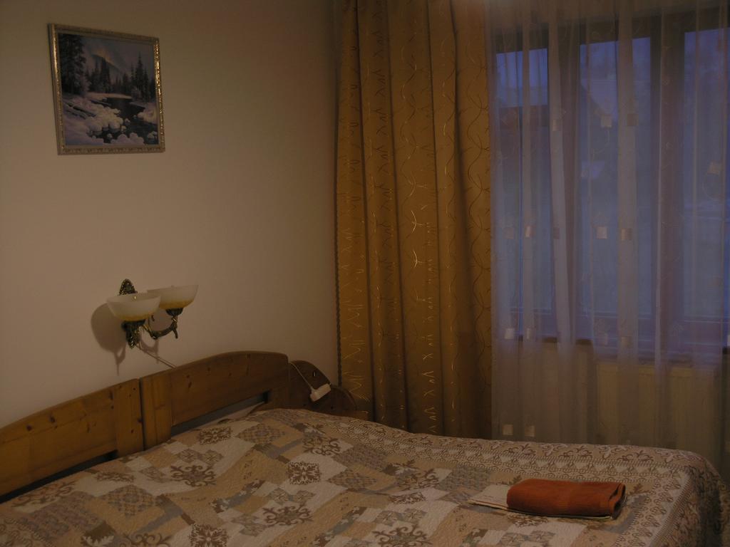 Sadyba Bilya Richky ヤレムチャ エクステリア 写真